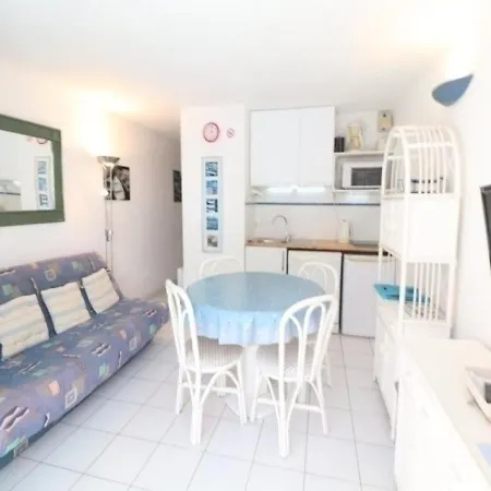 Sete, 3 Pieces, 4 Personnes - Fr-1-472a-19